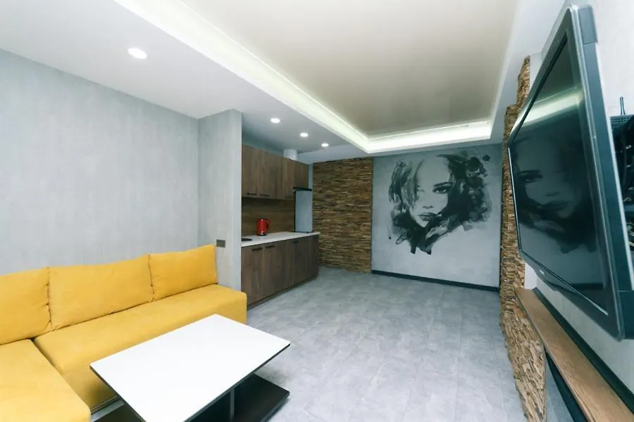 Apartamento Hotrent Deluxe Arena City Kiev 0*,  Ucrania