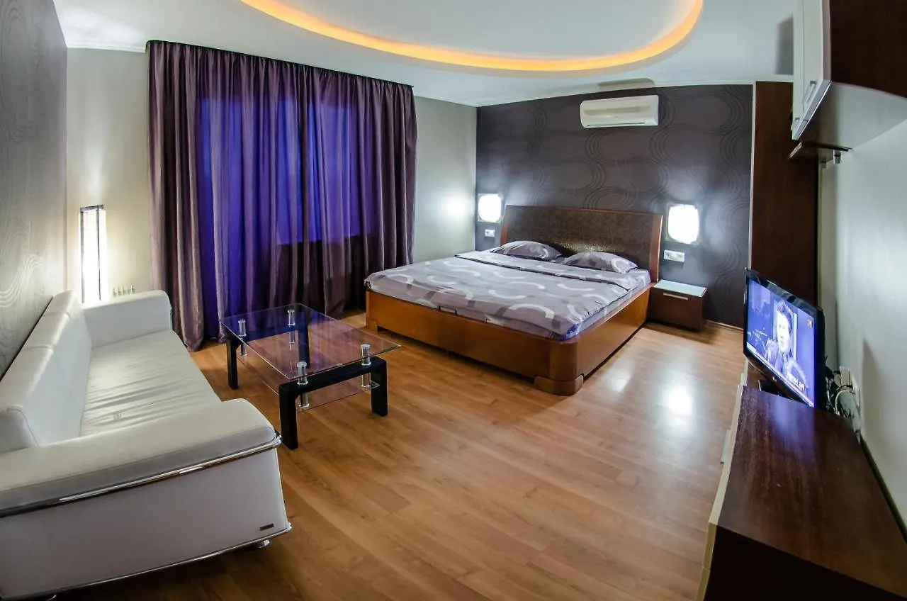 Apartamento Hotrent Deluxe Arena City Kiev