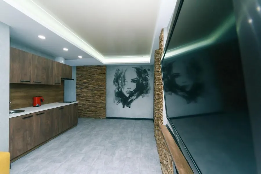 Апартаменты Hotrent Deluxe Arena City Киев